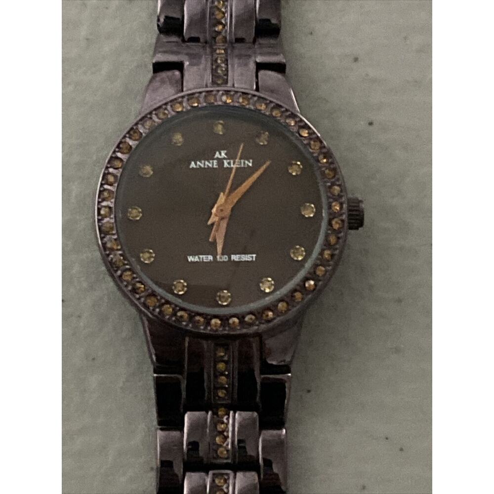 Anne Klein AK Ladies Watch Gemmed Bezel Dial Water Resistant 100ft Needs Battery - Picture 5 of 11